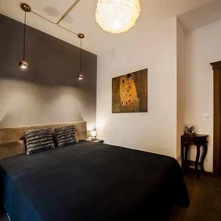 Lejlighed Very Berry - Orzeszkowej 10 - Mtp Apartment, Parking, Balcony, Check In 24h