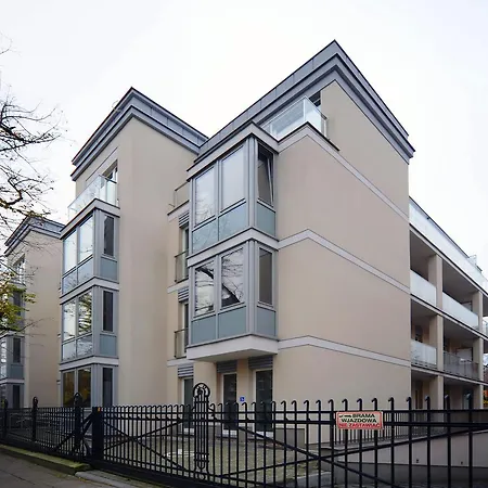 Very Berry - Orzeszkowej 10 - Mtp Apartment, Parking, Balcony, Check In 24h Poznań