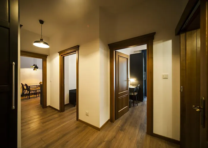 Very Berry - Orzeszkowej 10 - Mtp Apartment, Parking, Balcony, Check In 24h *